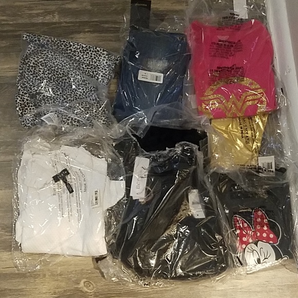 Little Girls Clothes